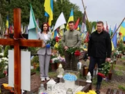 (Українська) На Львівщині вшанували полеглих Героїв з Херсонщини та відзначили річницю центру підтримки ВПО На Львівщині вшанували полеглих Героїв з Херсонщини та відзначили річницю центру підтримки ВПО