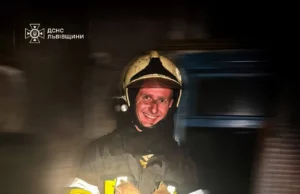 У селі Лісове на Золочівщині рятувальники загасили пожежу та врятували двох кошенят