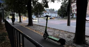 У Львові визначили перші зони з обмеженням швидкості електросамокатів до 15 км/год