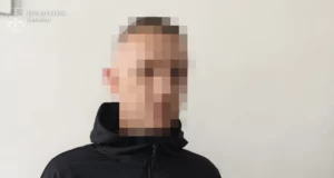 На пункті пропуску «Угринів-Долгобичув» викрили схему незаконного вивезення ухилянта до Польщі