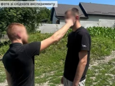 На Золочівщині 62-річний чоловік підозрюється в умисному тяжкому побитті 19-річного односельця На Золочівщині 62-річний чоловік підозрюється в умисному тяжкому побитті 19-річного односельця