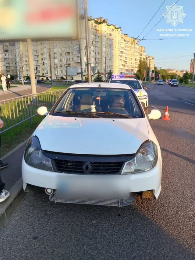 image У Львові виявили автомобіль із ознаками втручання у VIN-код
