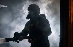 У Золочеві під час пожежі в багатоповерхівці врятували жінку
