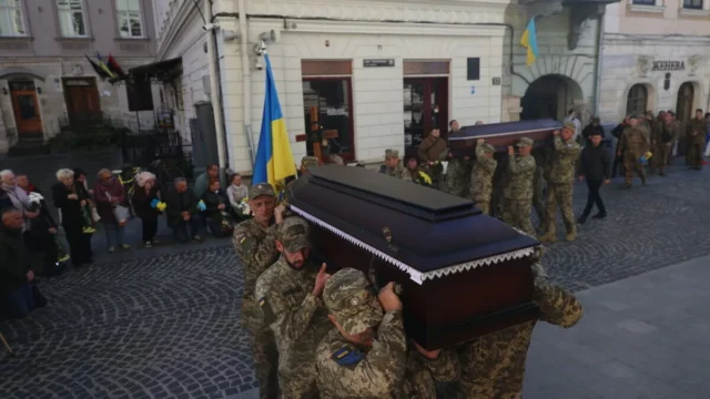 image 27 липня у Львові попрощаються із захисниками Сергієм Кудем, Олександром Ольховиком та Романом Митником