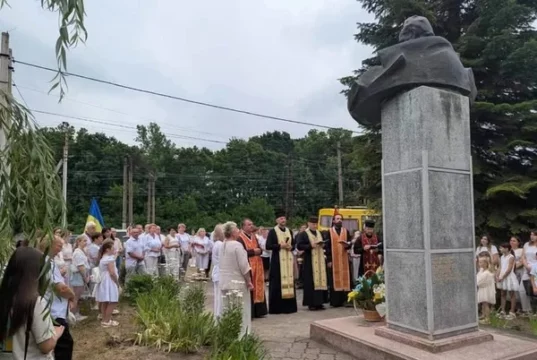 На Яворівщині відзначили 120-річчя Петра Андрусіва та відкрили мистецький простір для дітей