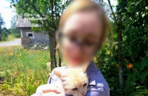 На Золочівщині рятувальники підняли рудого кота з 10-метрової криниці