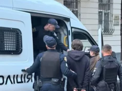 У львівському готелі пограбували постояльця: поліція повідомила про підозру трьом молодикам У львівському готелі пограбували постояльця: поліція повідомила про підозру трьом молодикам