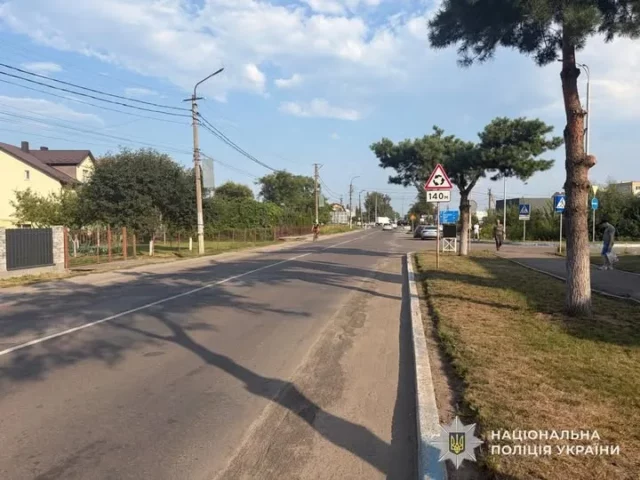 image У Жовкві травмувалася 13-річна пасажирка електросамоката