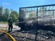У селі Струтин на Золочівщині загорівся причіп вантажівки DAF У селі Струтин на Золочівщині загорівся причіп вантажівки DAF