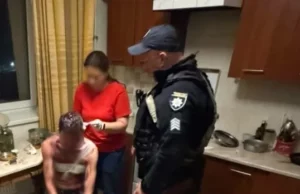 У Львові на вулиці Шевченка під час конфлікту поранили чоловіка ножем