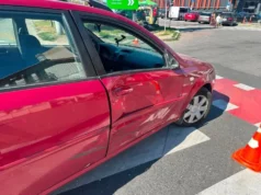 У Львові травмувалися мотоцикліст і 14-річний пасажир через зіткнення з Chevrolet У Львові травмувалися мотоцикліст і 14-річний пасажир через зіткнення з Chevrolet