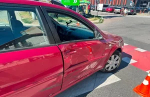 У Львові травмувалися мотоцикліст і 14-річний пасажир через зіткнення з Chevrolet У Львові травмувалися мотоцикліст і 14-річний пасажир через зіткнення з Chevrolet