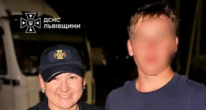 У Зимній Воді рятувальники витягнули кота з п’ятиметрової шахти