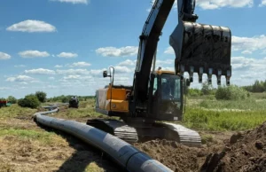 Між Магеровом і Львовом оновлюють магістральний водогін: проклали 500 метрів нової труби Між Магеровом і Львовом оновлюють магістральний водогін: проклали 500 метрів нової труби