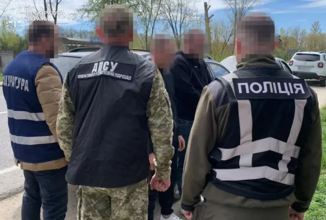 На Львівщині судитимуть двох мешканців Самбірського району за організацію незаконного перетину кордону