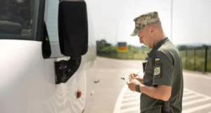 На кордоні з Польщею перевантажені пункти пропуску «Краківець» та «Шегині»