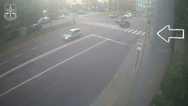 image У Львові на пішохідному переході дві BMW збили батька з дитиною