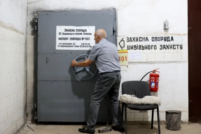 У Львові перевірили укриття на Володимира Великого в будівлі «Вільної України»