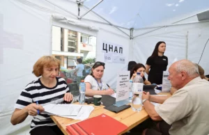 У Львові виїзні ЦНАПи надали 792 консультації мешканцям будинків, пошкоджених ракетним ударом У Львові виїзні ЦНАПи надали 792 консультації мешканцям будинків, пошкоджених ракетним ударом