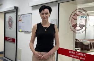 Львівські медики допомагають одеситці, пораненій ударом «шахеда», позбутися шрамів війни Львівські медики допомагають одеситці, пораненій ударом «шахеда», позбутися шрамів війни