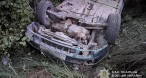 У Львівському районі внаслідок перекидання авто загинув водій, двоє пасажирів травмовані