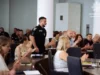 У Львові відзначили патрульних, які допомагали після ракетного удару У Львові відзначили патрульних, які допомагали після ракетного удару