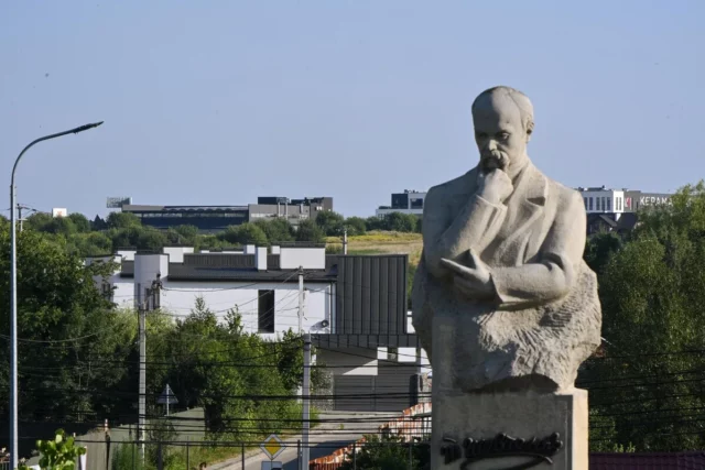 image У Сокільниках розкритикували плани масштабної житлової забудови біля аеропорту