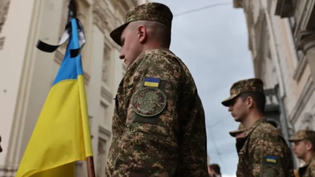 image 14 вересня Львів попрощається із захисником Русланом Петришиним