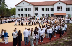 У Брюховичах відкрили новий корпус школи №41 для 370 учнів
