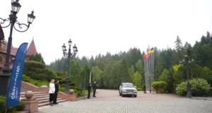 В Україні стартував саміт «Карпатська вісімка» C8