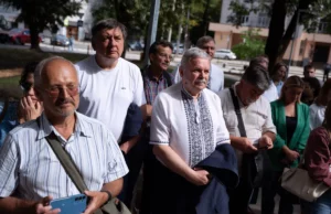 У Львові відкрили вулицю Академіка Ігоря Юхновського та пам’ятну стелу У Львові відкрили вулицю Академіка Ігоря Юхновського та пам’ятну стелу