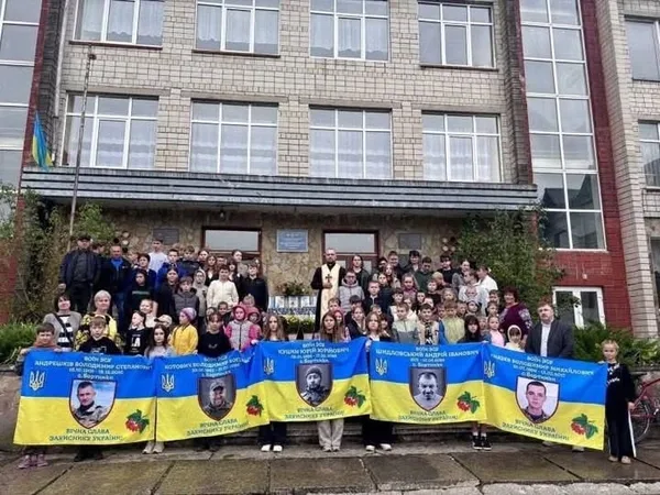 image У Бортниках відкрили меморіальні дошки трьом полеглим воїнам