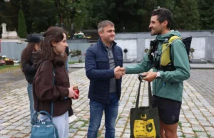 У Львові швейцарець Фредерік Сплендор завершив 60-денний марафон на підтримку України У Львові швейцарець Фредерік Сплендор завершив 60-денний марафон на підтримку України