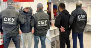 Двом львів’янам повідомили про підозру через реєстрацію 14 Starlink для окупантів