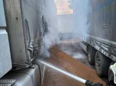 У Дрогобичі загорівся причіп вантажівки «Mercedes-Benz» У Дрогобичі загорівся причіп вантажівки «Mercedes-Benz»