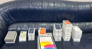 На пункті пропуску «Грушів – Будомєж» виявили техніку Apple на 2,4 млн грн у рейсовому автобусі