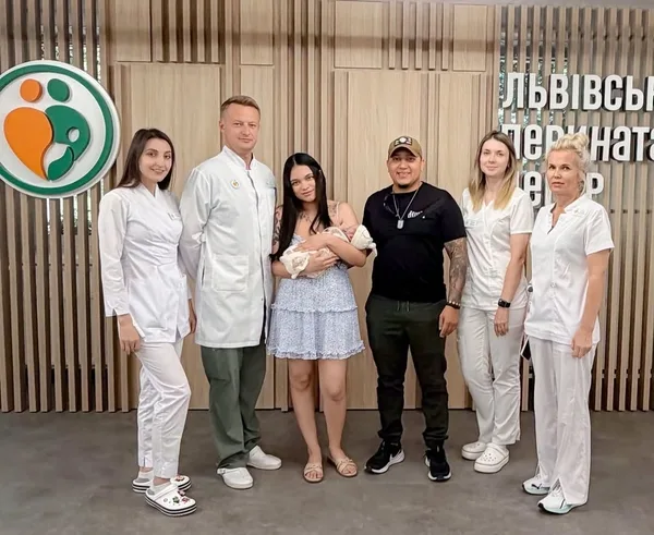 image У Львові виходили передчасно народженого сина військовослужбовця з Колумбії