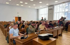 Комісії Львівської районної ради не підтримали розширення меж Сокільників під забудову біля аеропорту Комісії Львівської районної ради не підтримали розширення меж Сокільників під забудову біля аеропорту