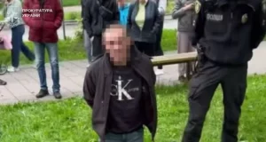 На Сихові чоловік утримував дитину та обприскав газом військового: призначено 3 роки 8 місяців ув’язнення