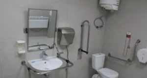 У школі №3 Трускавця відкрили санвузол для маломобільних учнів
