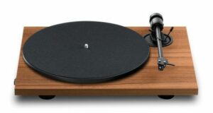 Програвач вінілу Pro-Ject