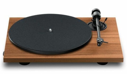 Програвач вінілу Pro-Ject