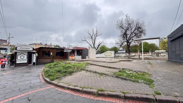 Львів у суді оскаржує реєстрацію землі колишнього ринку «Добробут»