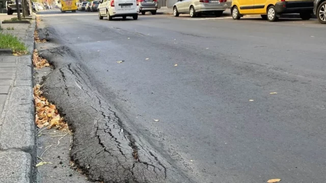 На вул.