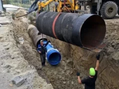 (Українська) Львівводоканал завершує укладання нового магістрального водогону під дорогою Львівводоканал завершує укладання нового магістрального водогону під дорогою