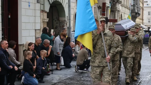 14 жовтня Львів попрощається з воїном Дмитром Світликом