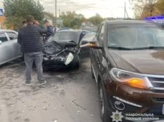 У Шептицькому внаслідок ДТП травмувалися троє пасажирів, серед них двоє дітей