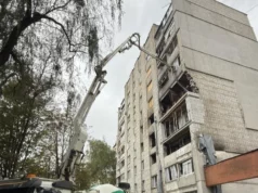 У Львові відновлюють будинки, зруйновані ракетним ударом на Патона і Виговського
