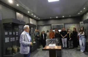 До Музею історії Галичини у Винниках передали унікальну бронзову фігурку