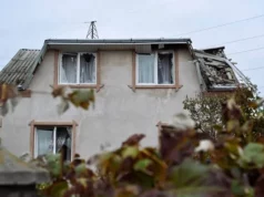 У Малехові мешканці подають перші заяви на компенсацію збитків від обстрілів У Малехові мешканці подають перші заяви на компенсацію збитків від обстрілів